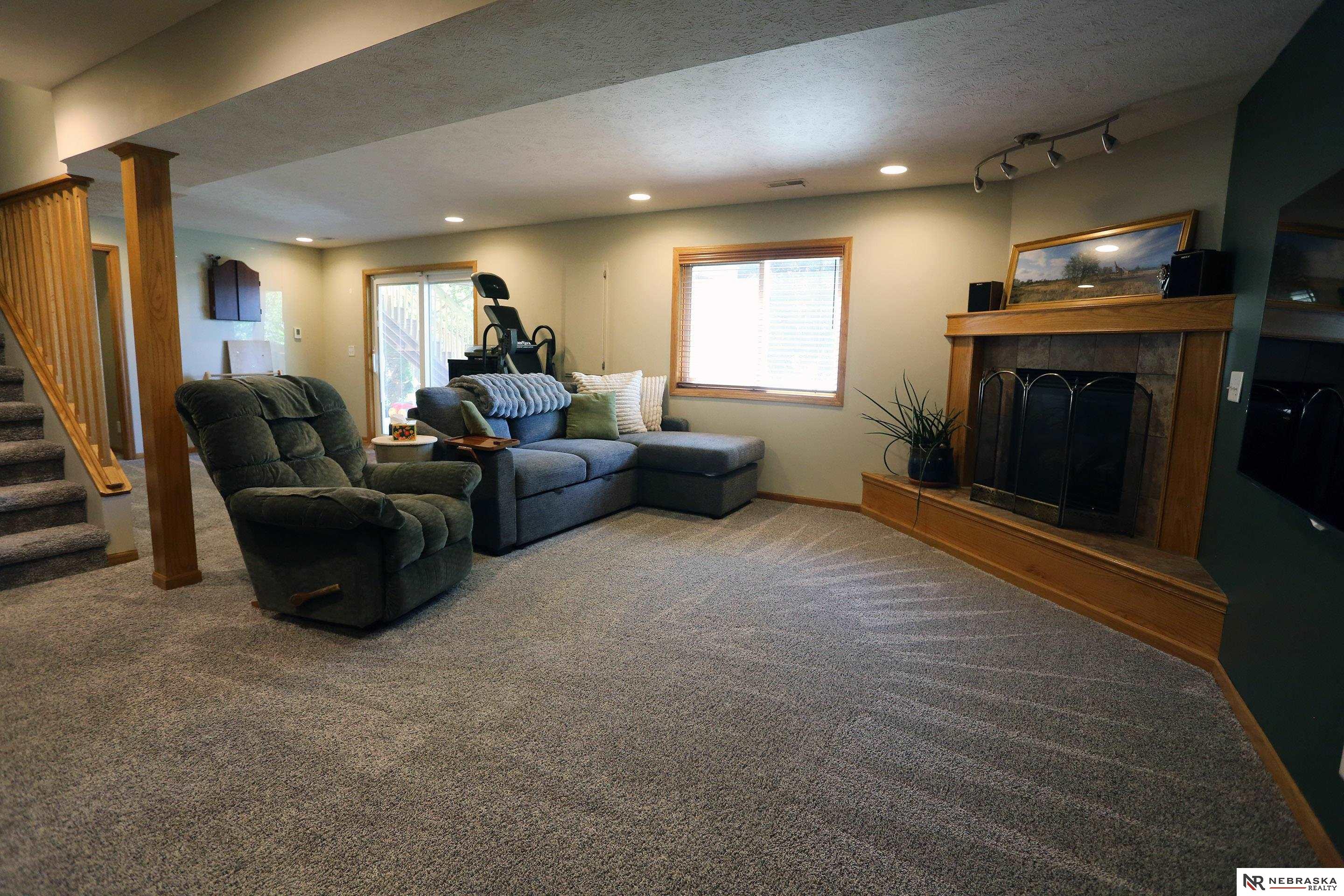 13608 S 41 Circle