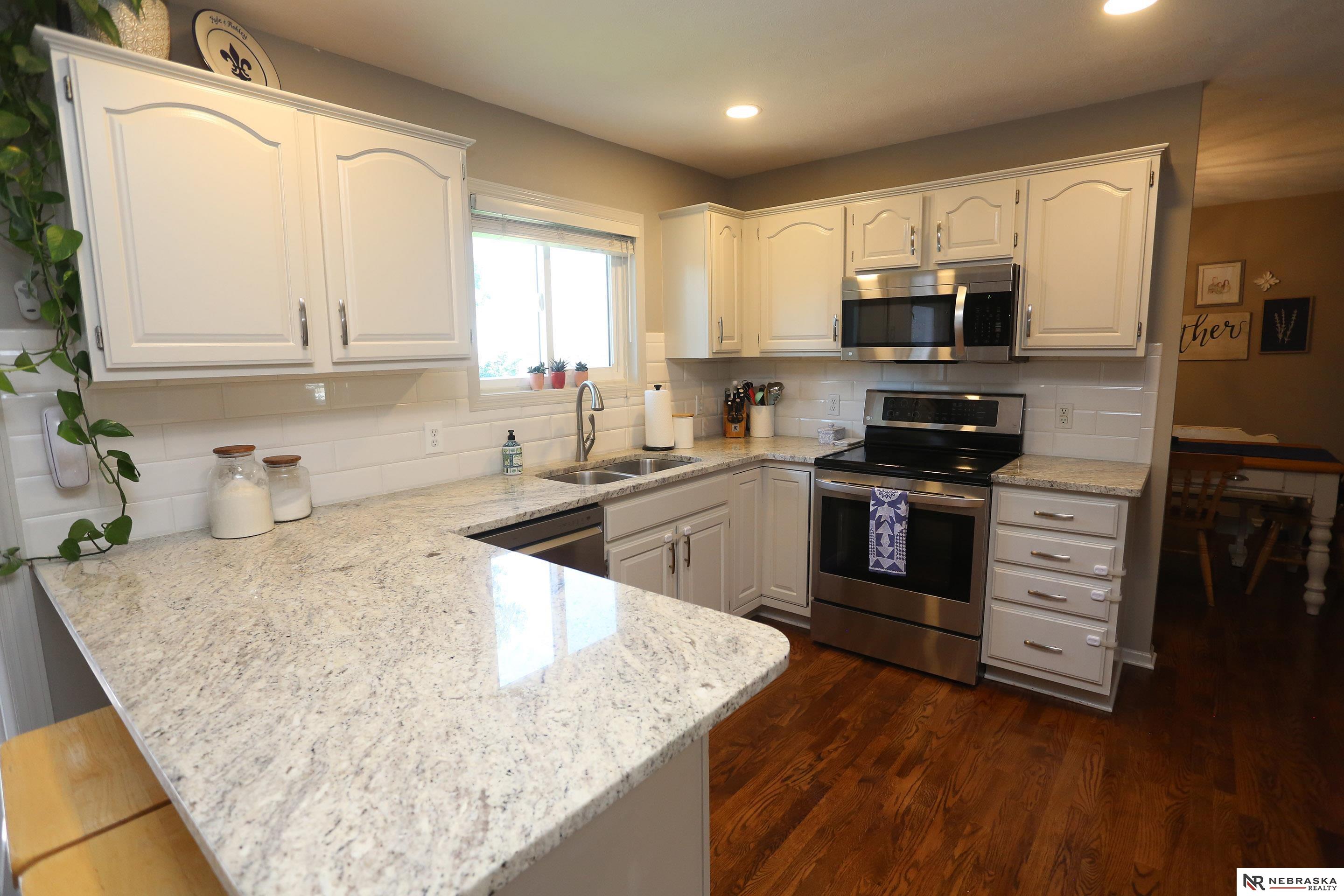 13608 S 41 Circle