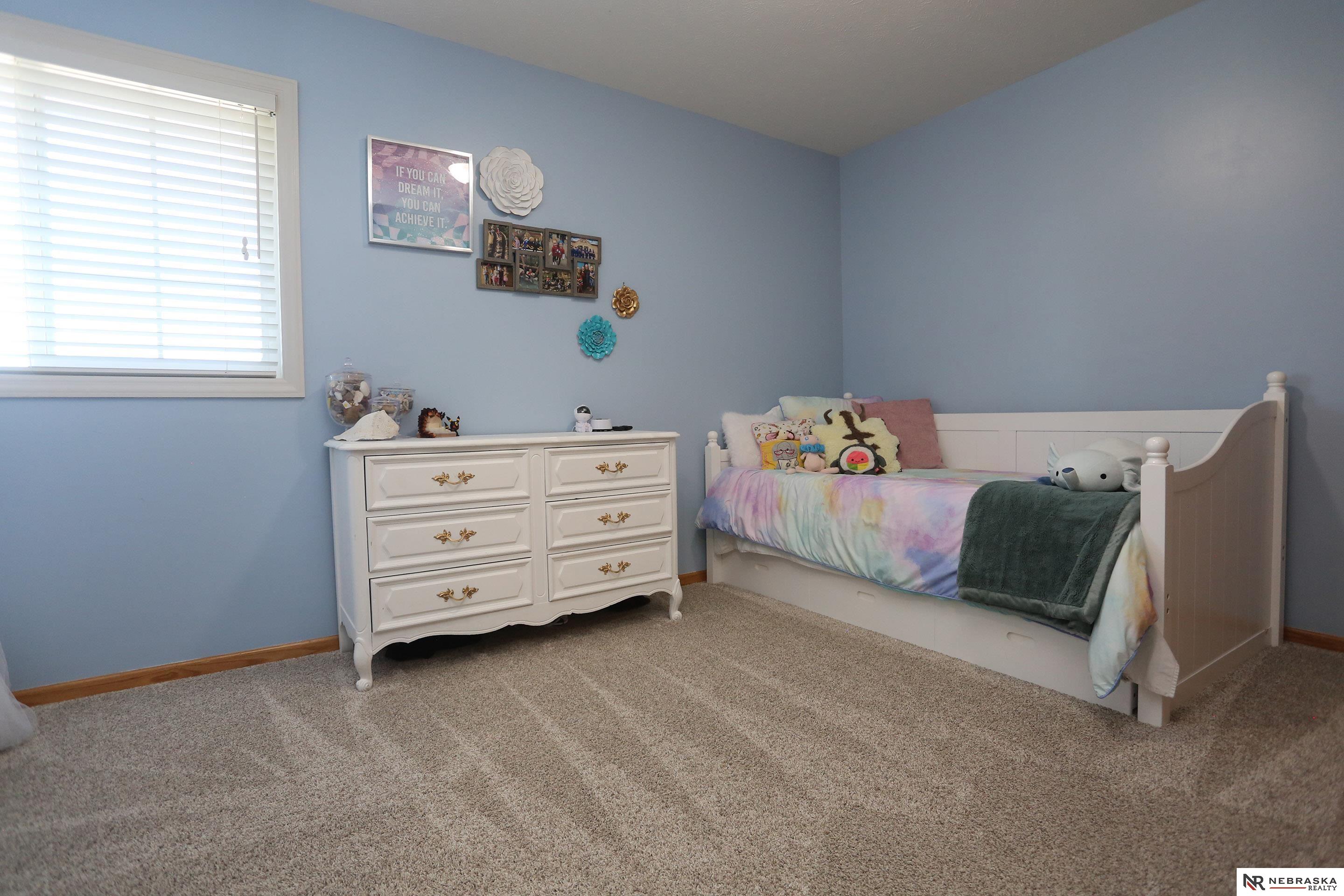 13608 S 41 Circle