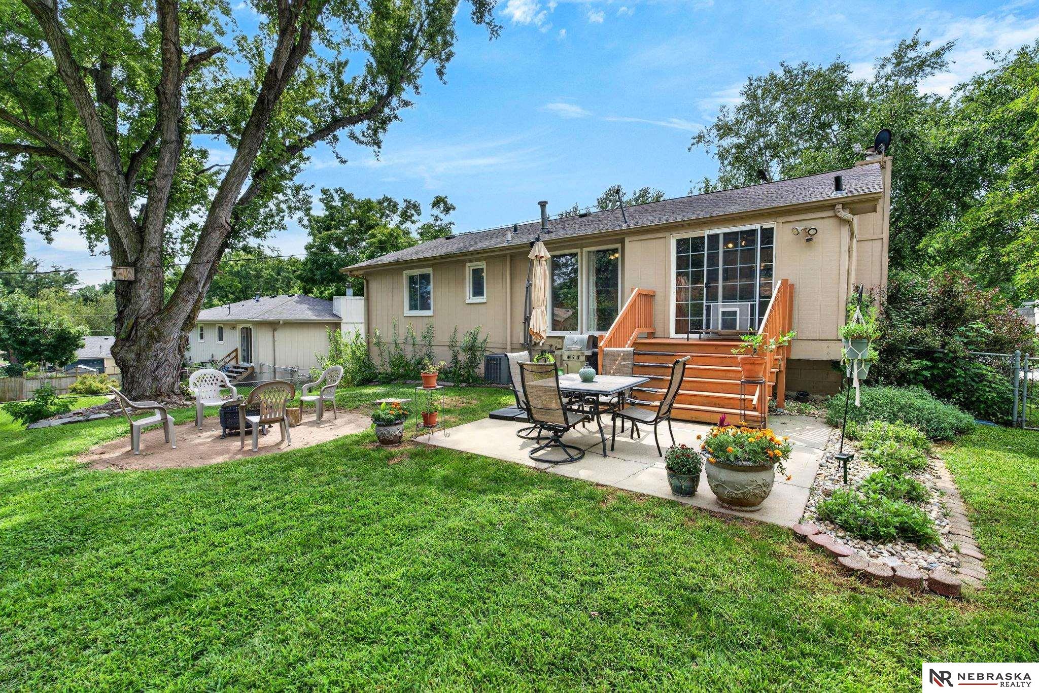 1331 S 166th Street