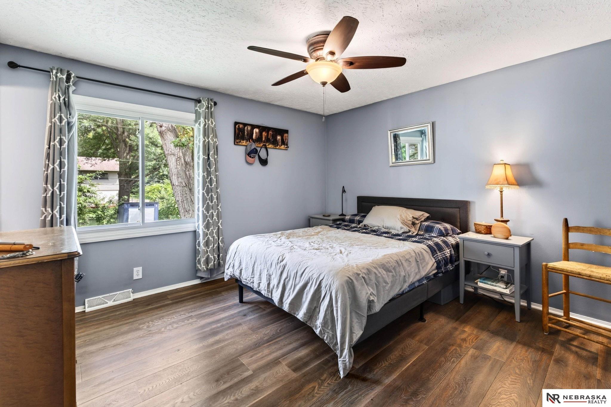 1331 S 166th Street