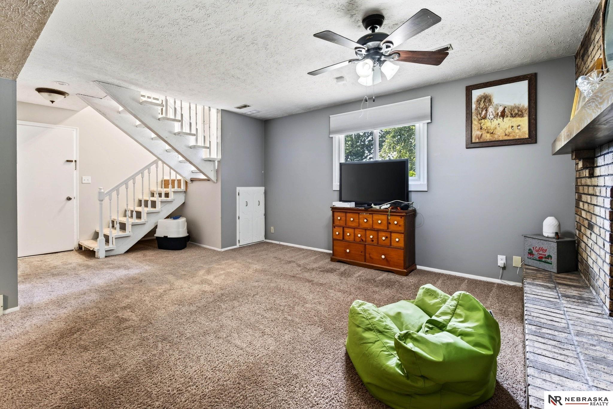 1331 S 166th Street