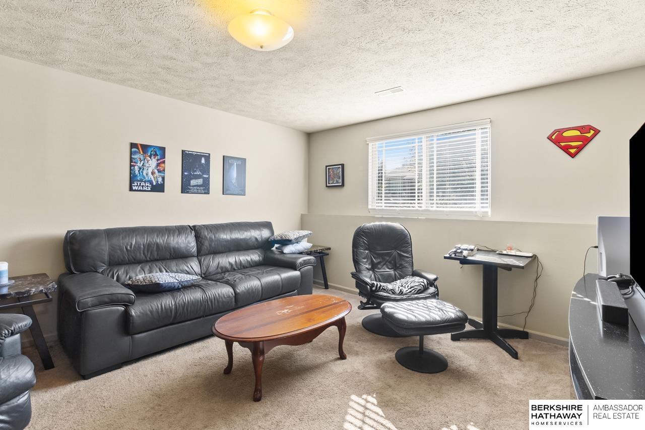 13801 S 44th Street