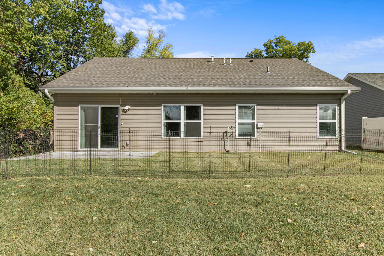 103 WALLACE Avenue