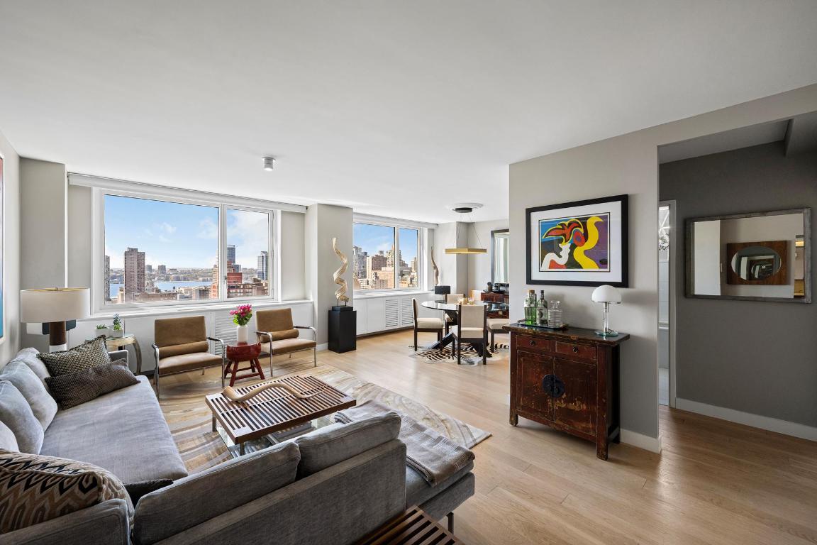 301 W 53RD Street 24E