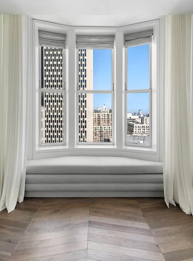 49 CHAMBERS Street 16H