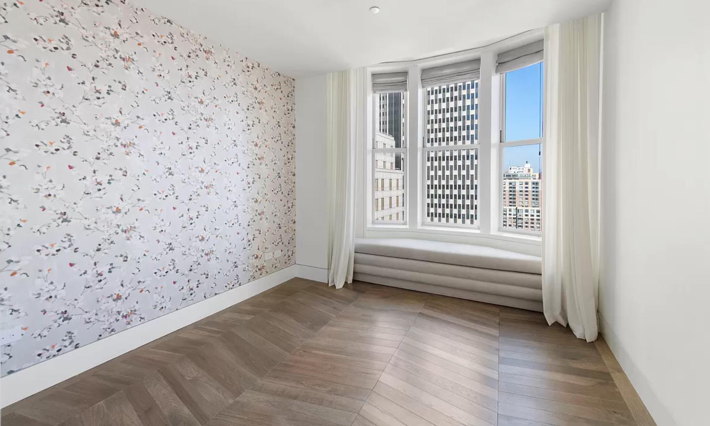 49 CHAMBERS Street 16H