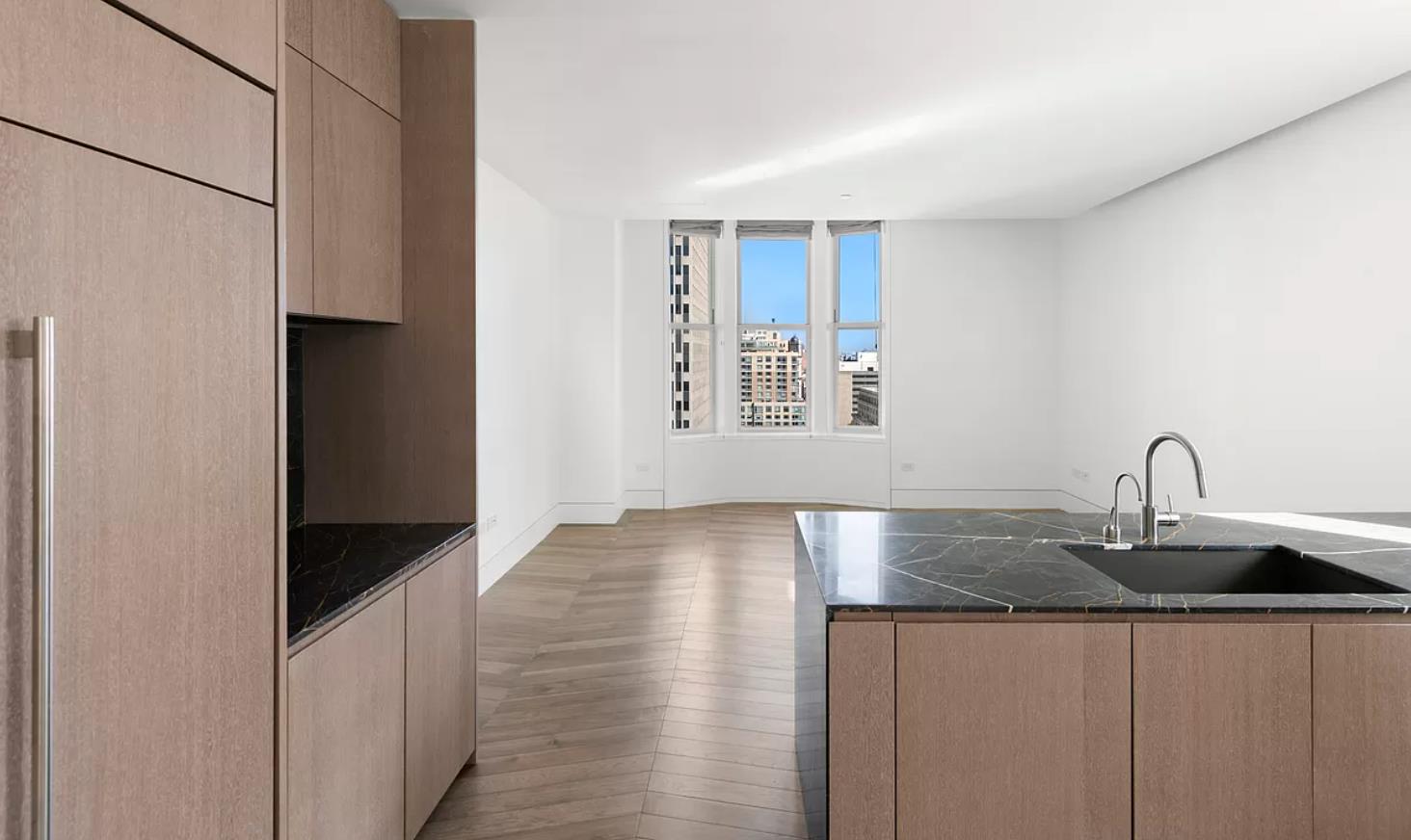 49 CHAMBERS Street 16H