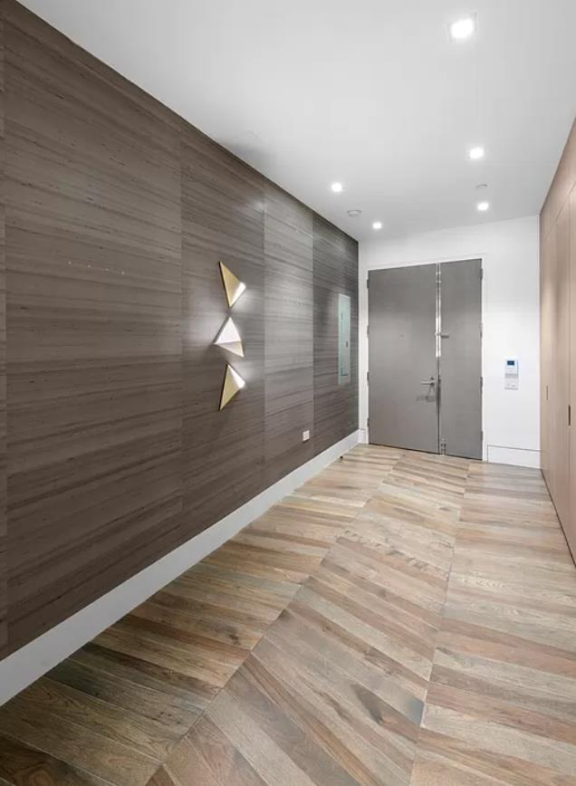 49 CHAMBERS Street 16H