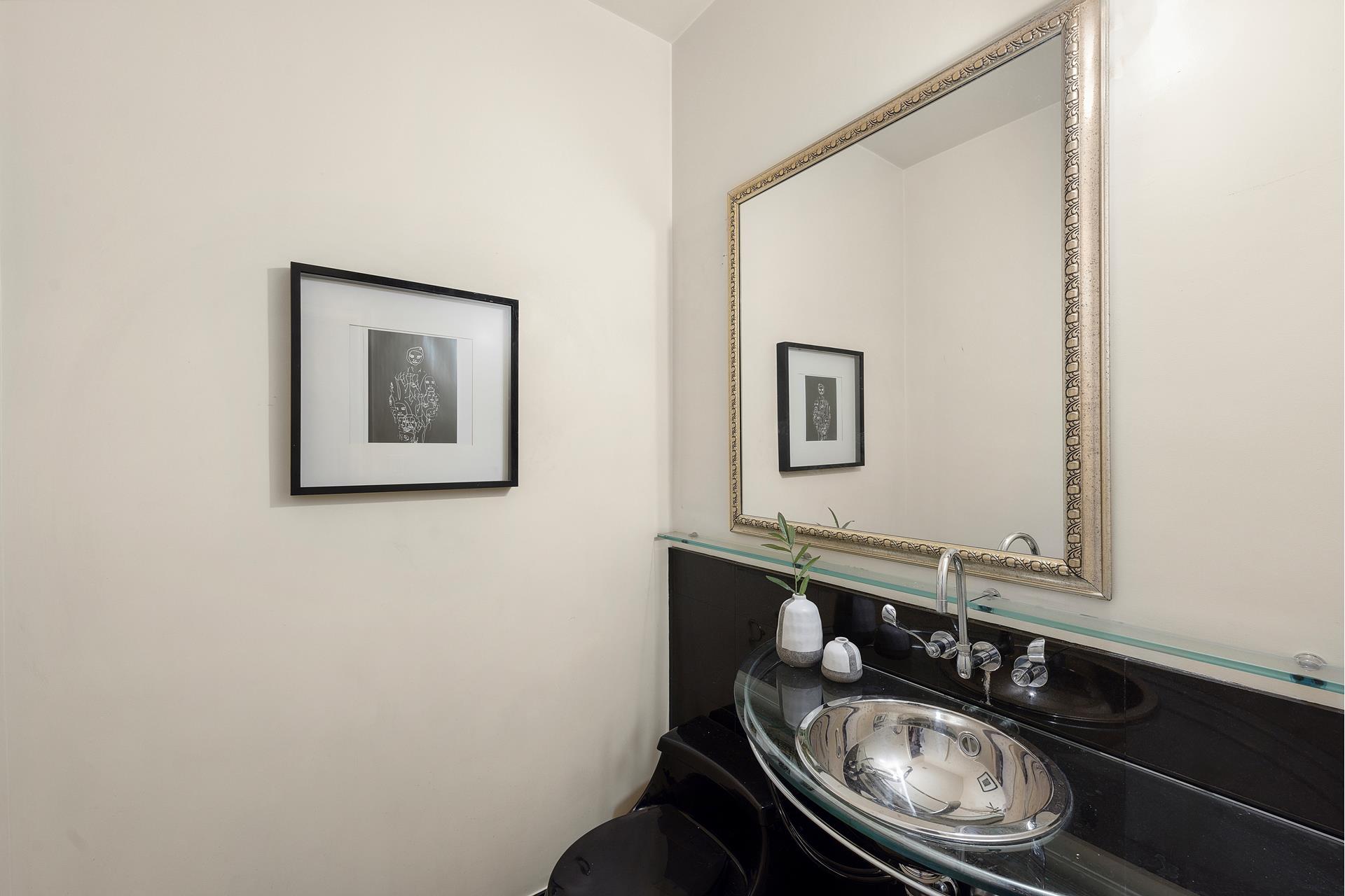 6 E 68TH Street 2