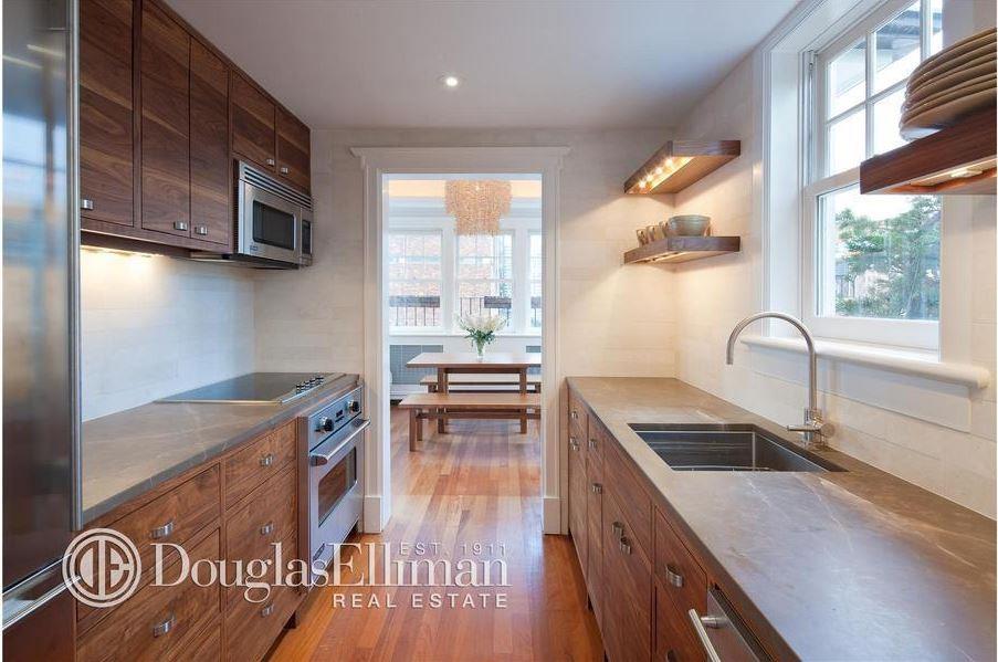 74 W 68TH Street PHB