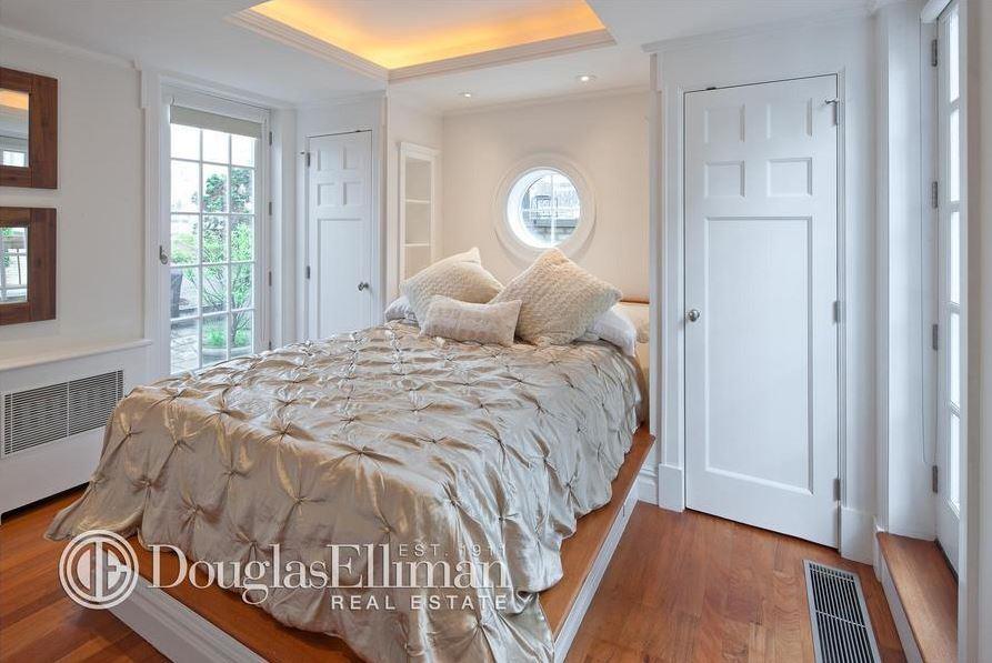 74 W 68TH Street PHB