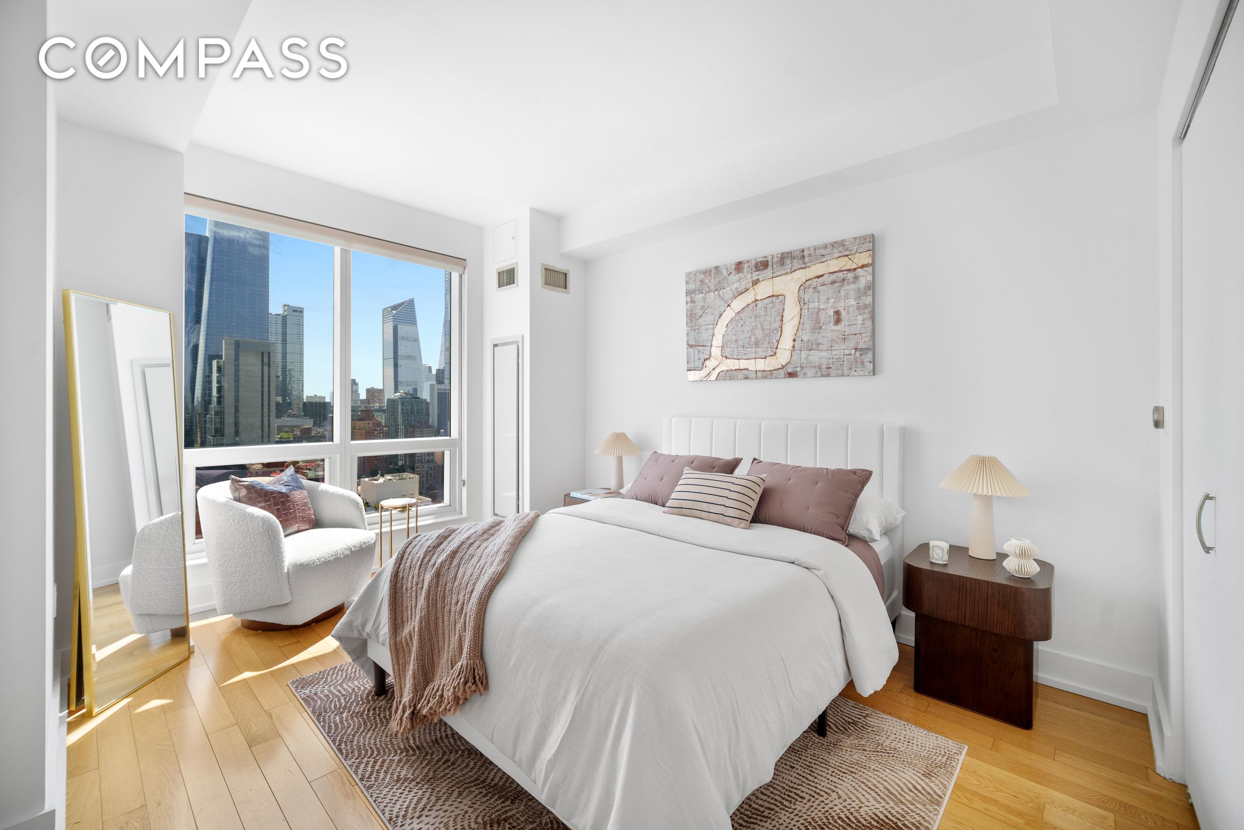 350 W 42nd Street 27K