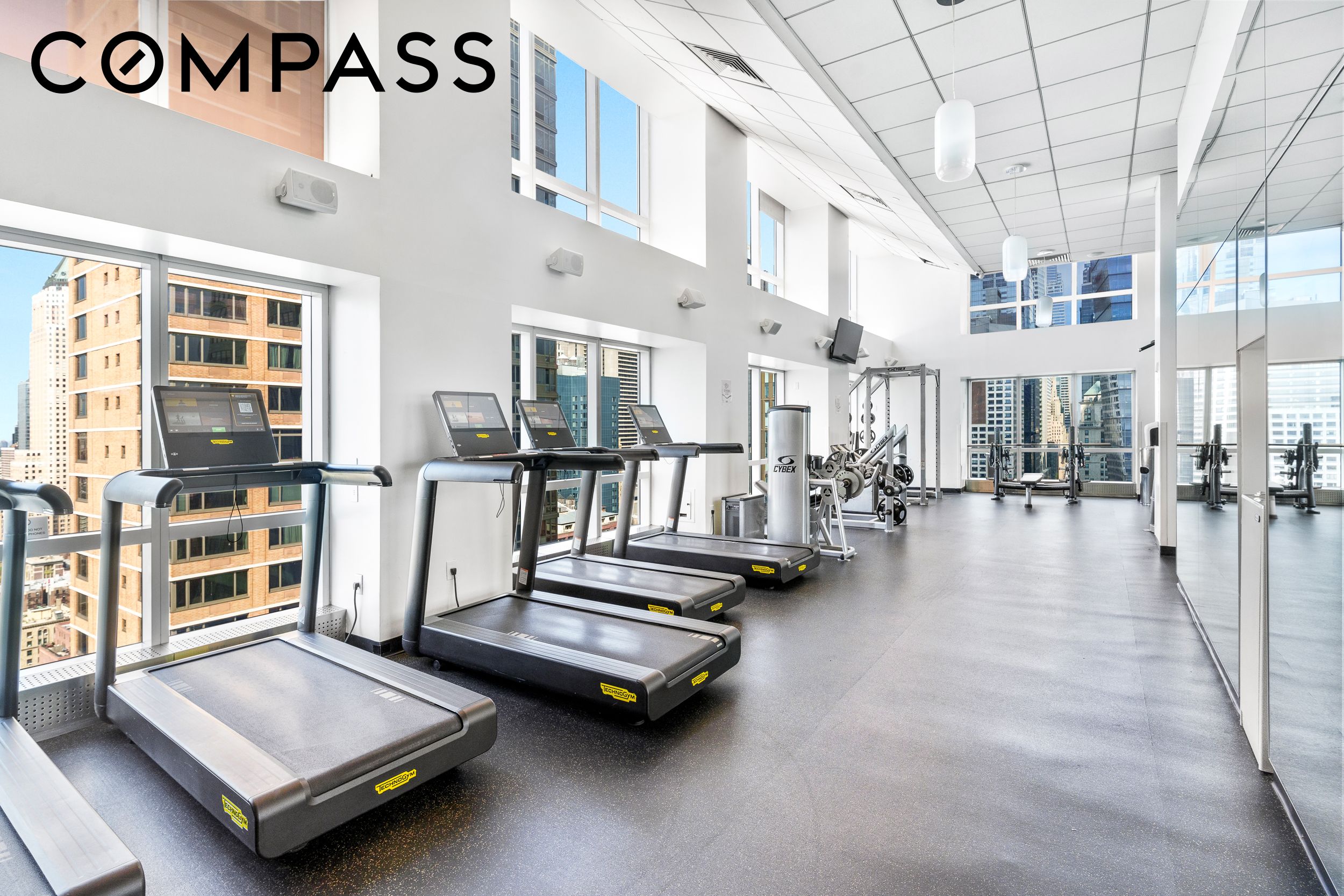 350 W 42nd Street 27K