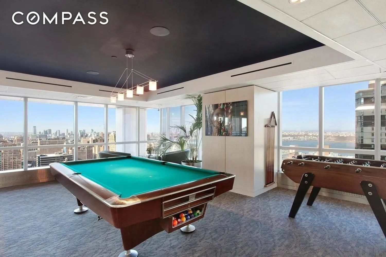 350 W 42nd Street 27K