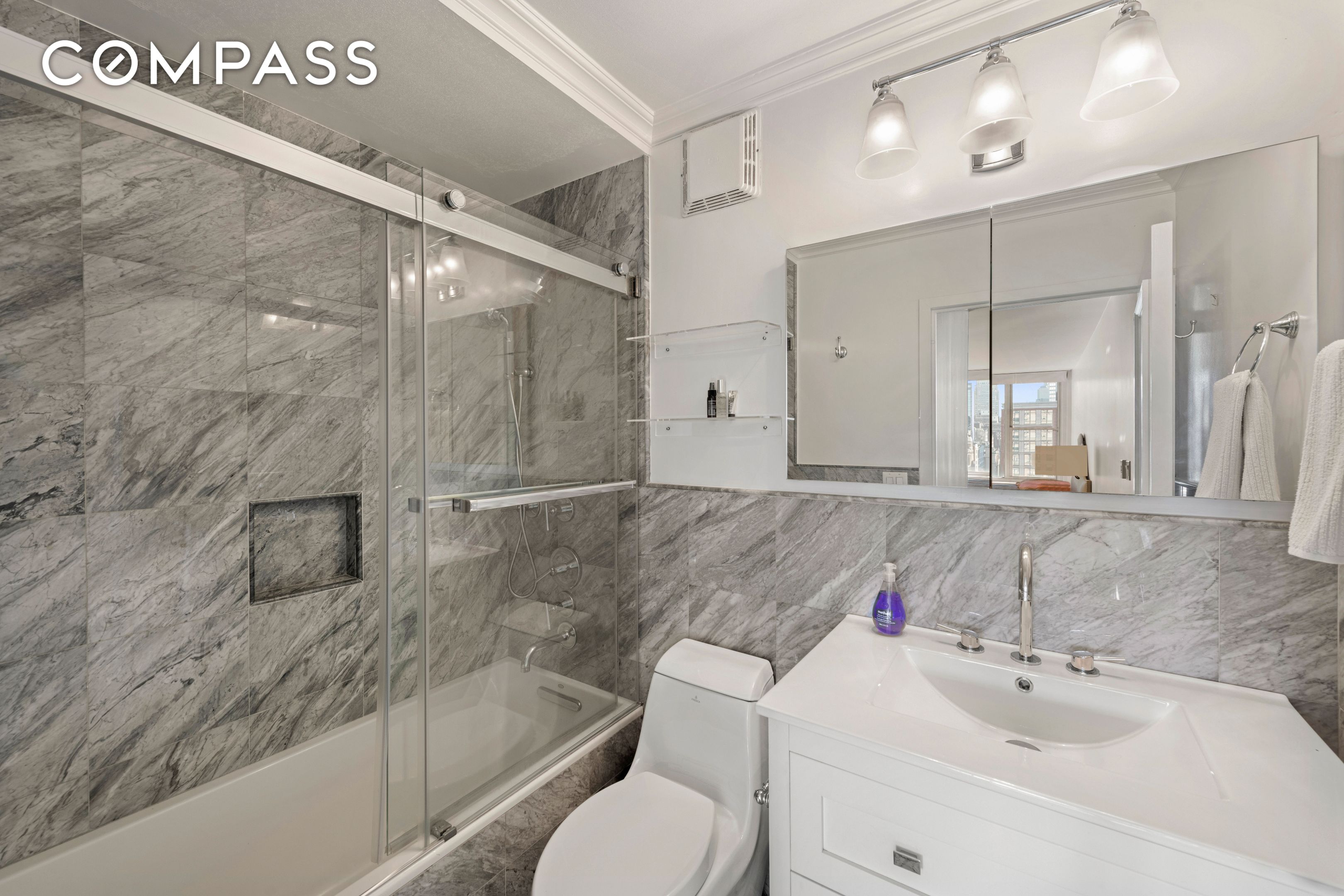 137 E 36th Street 21F