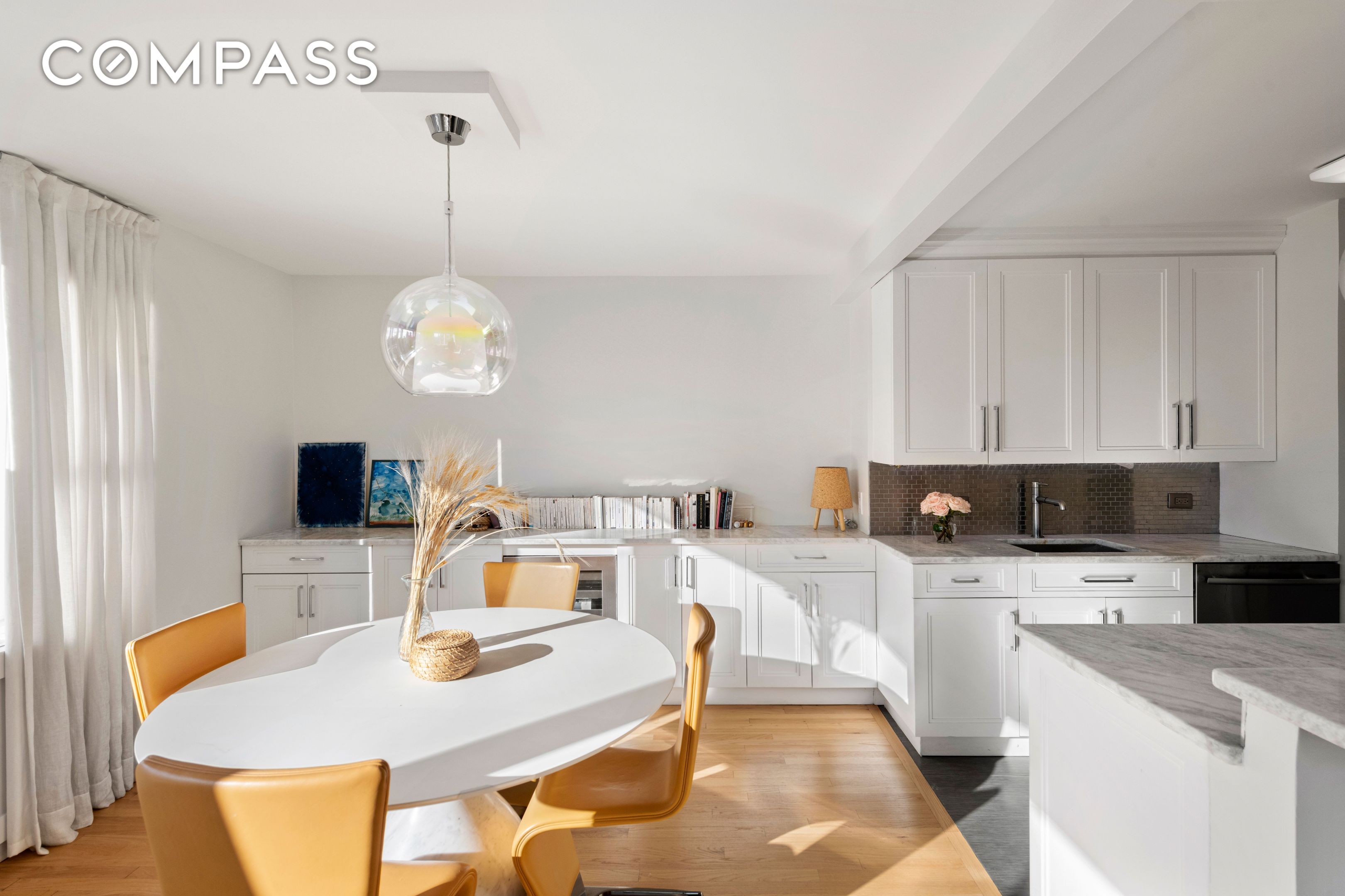 137 E 36th Street 21F