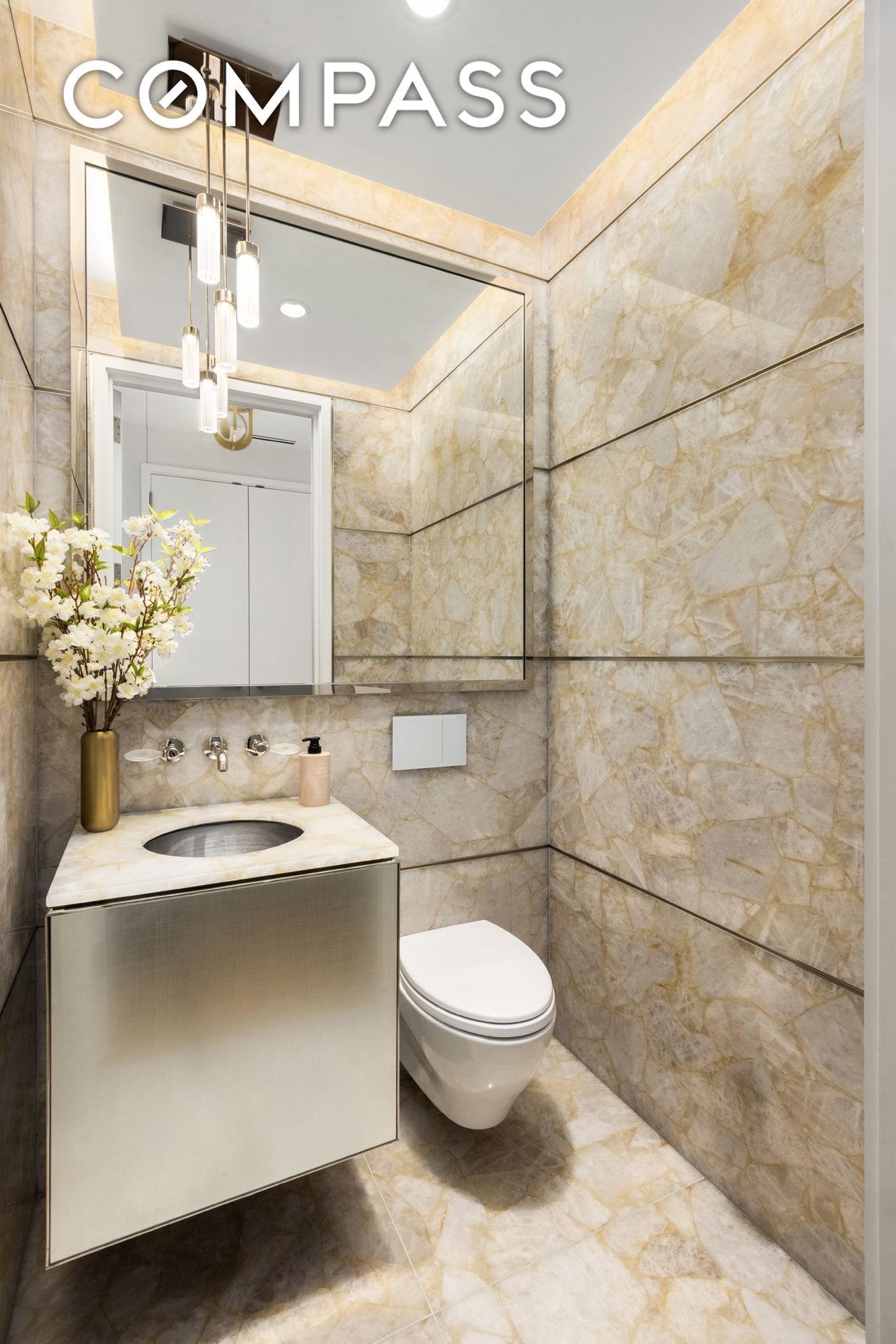 217 W 57th Street 34F