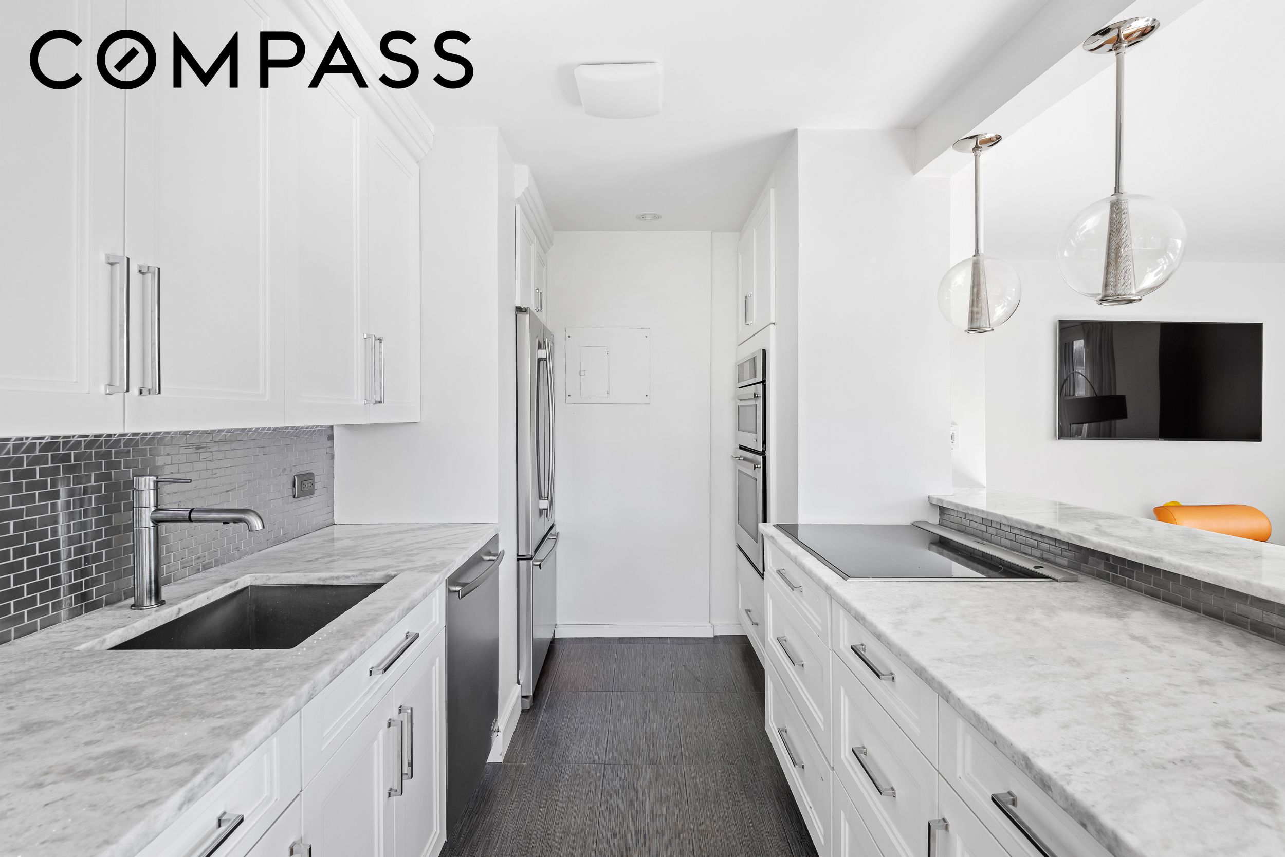 137 E 36th Street 21F