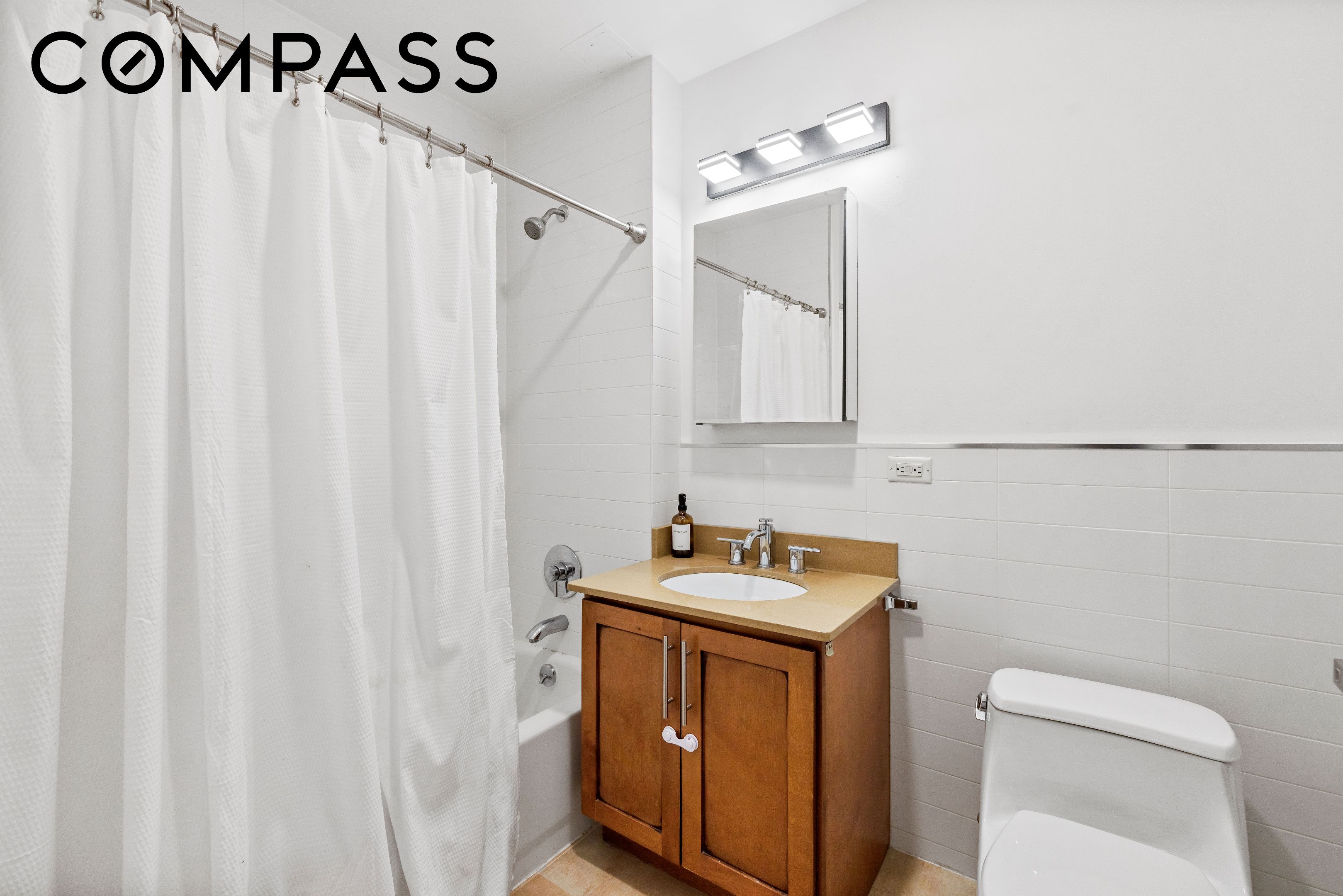 313 W 119th Street 4E