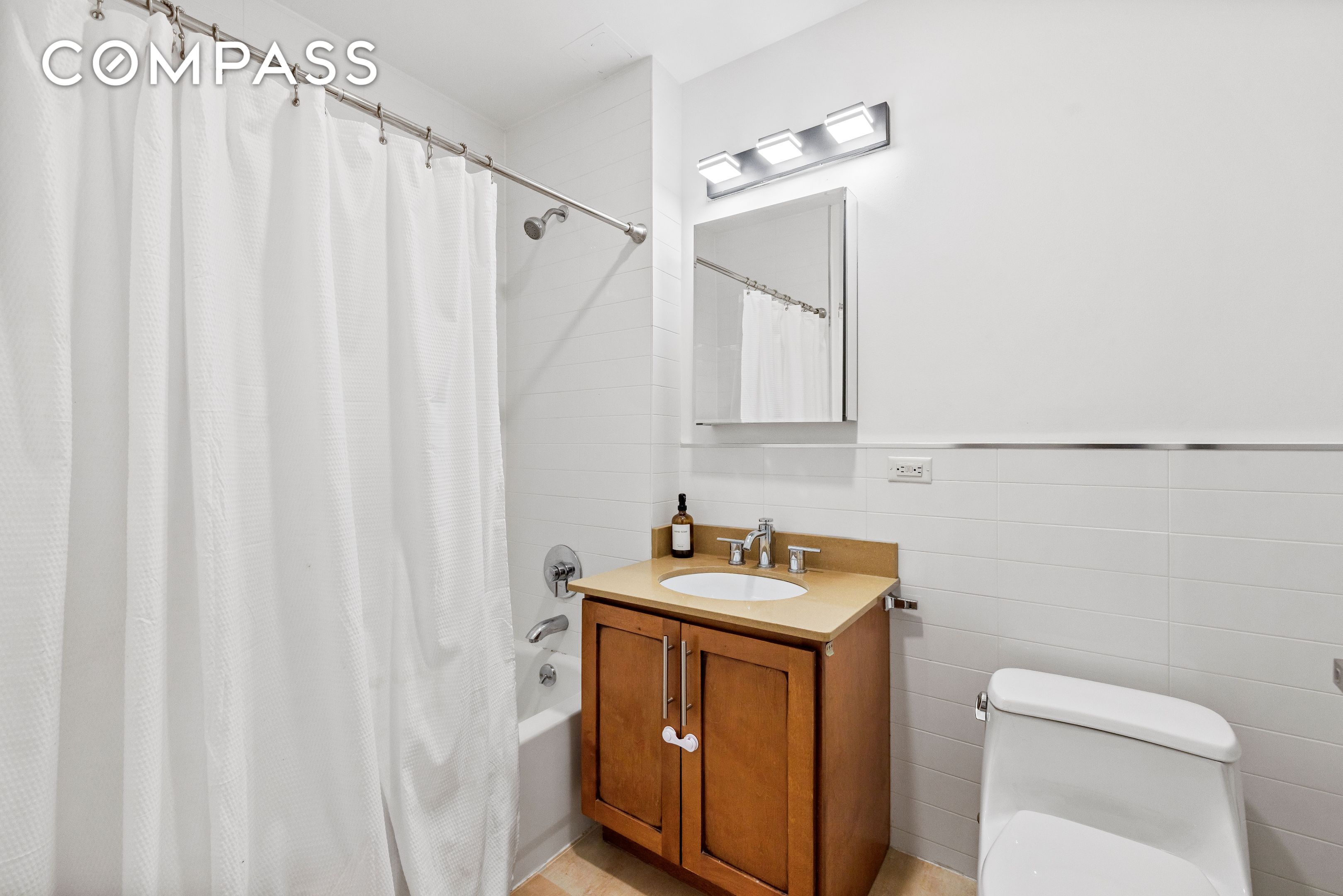 313 W 119th Street 4E