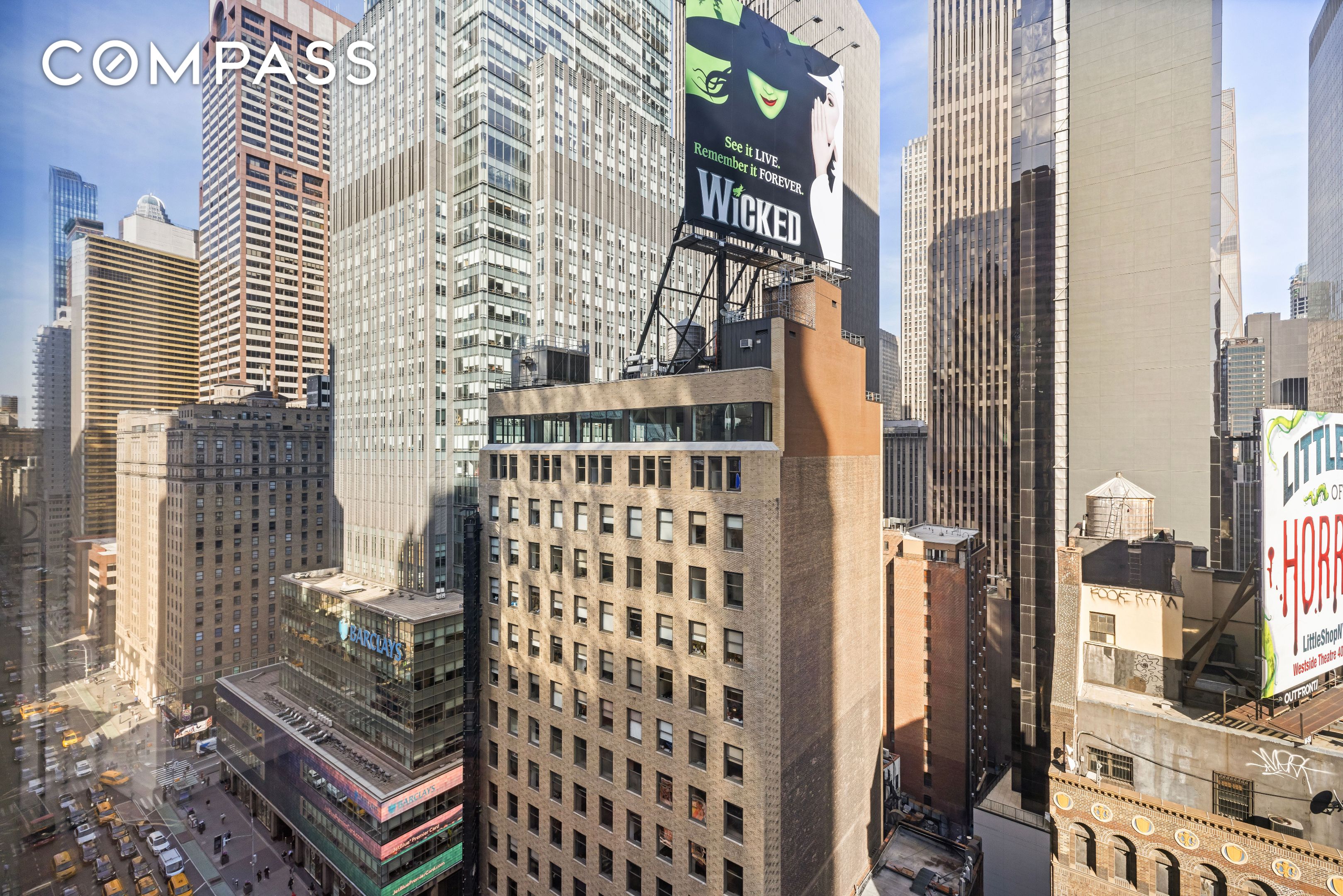 1600 Broadway 19F