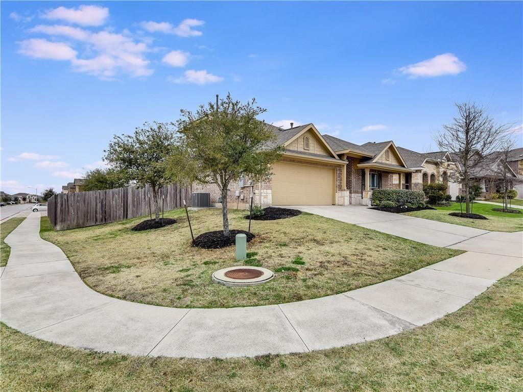 500 Cardenas LN