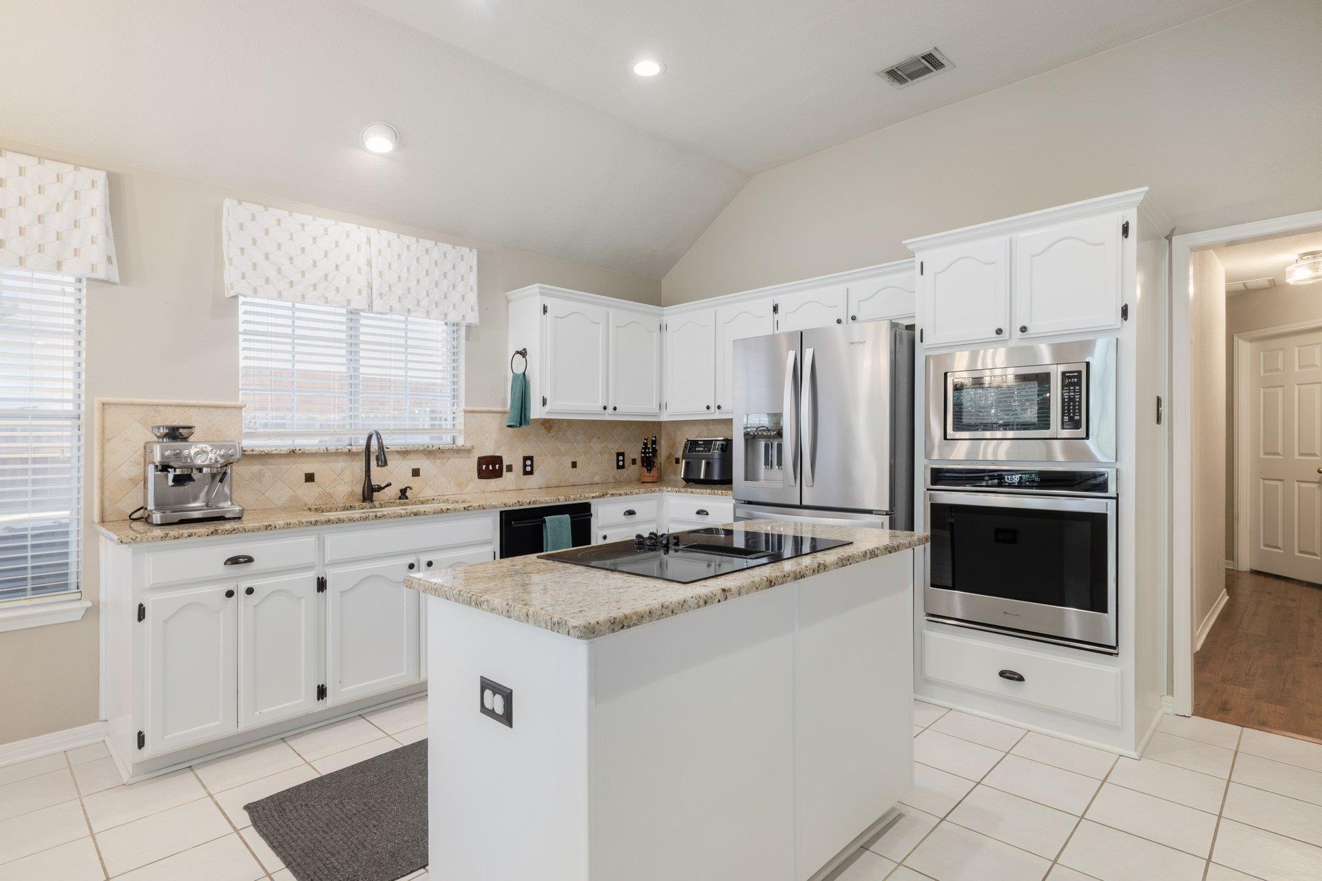 16106 W Dorman DR