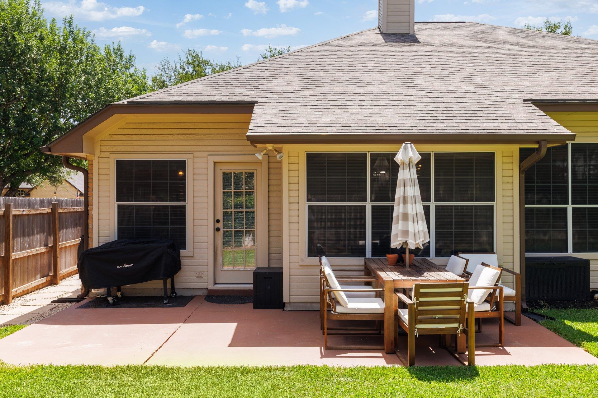 16106 W Dorman DR