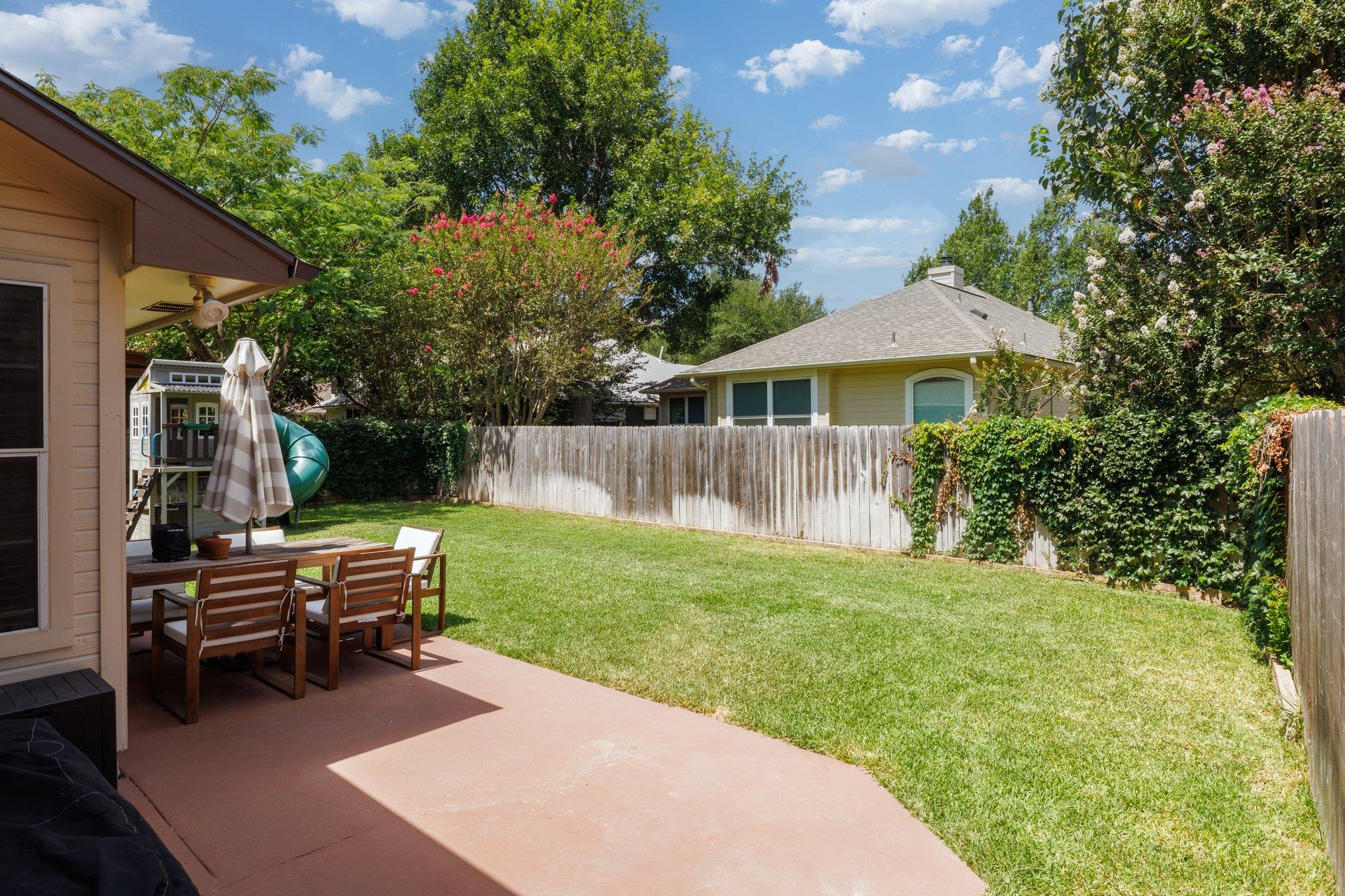 16106 W Dorman DR
