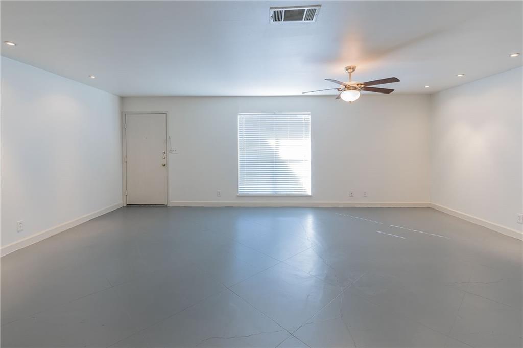 2712 Saint Edwards CIR