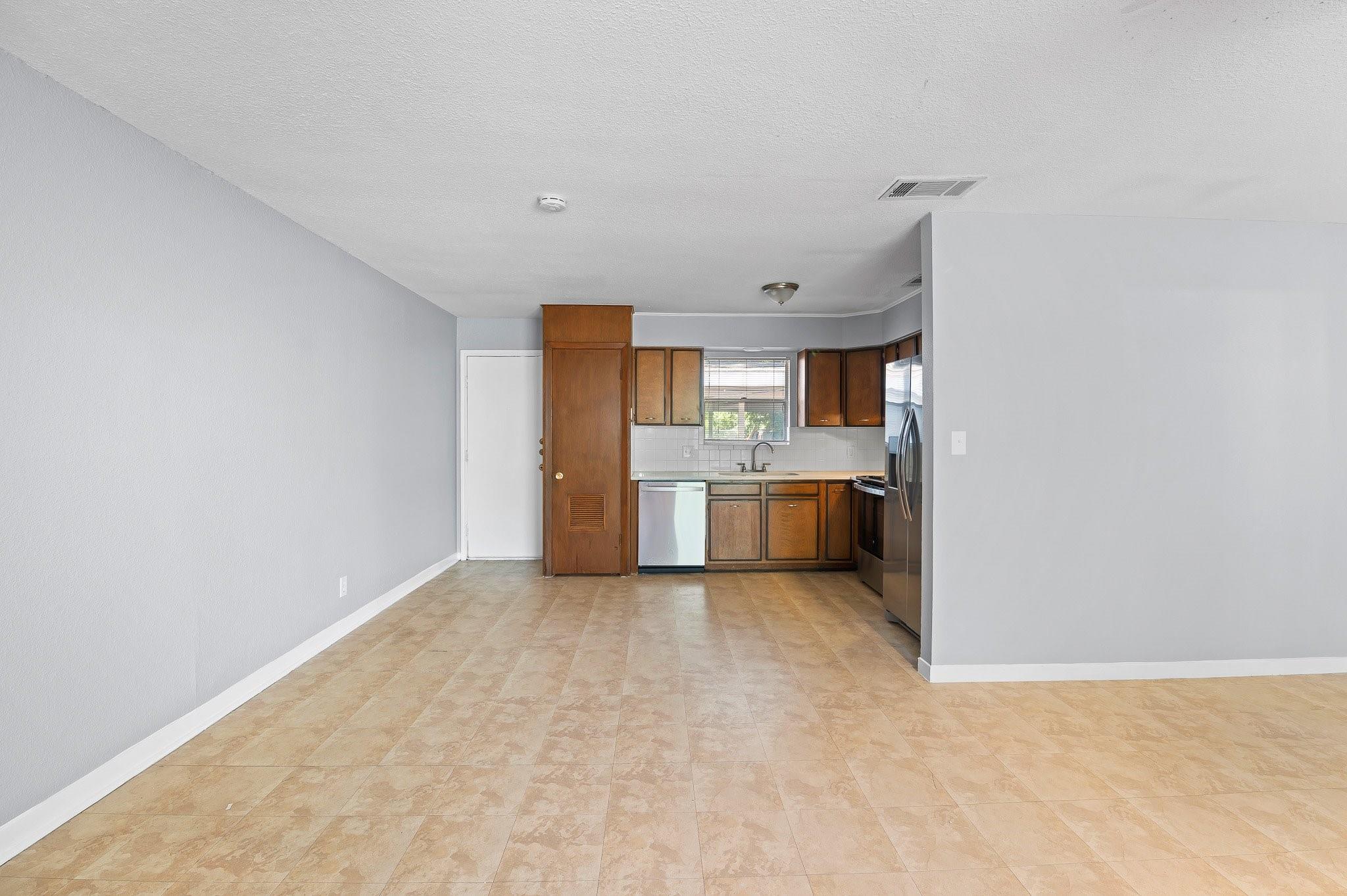 2712 Saint Edwards CIR