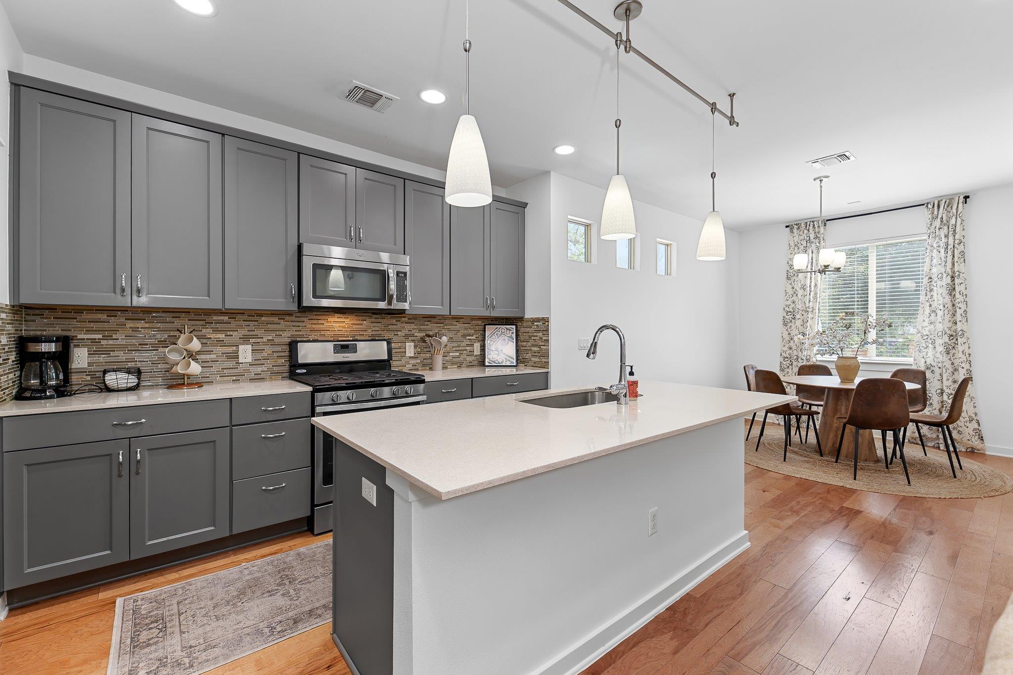 4408 Banister LN # B