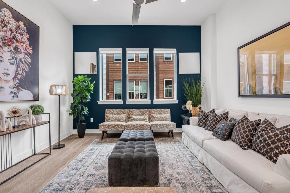 2505 Bluebonnet Ave # 5