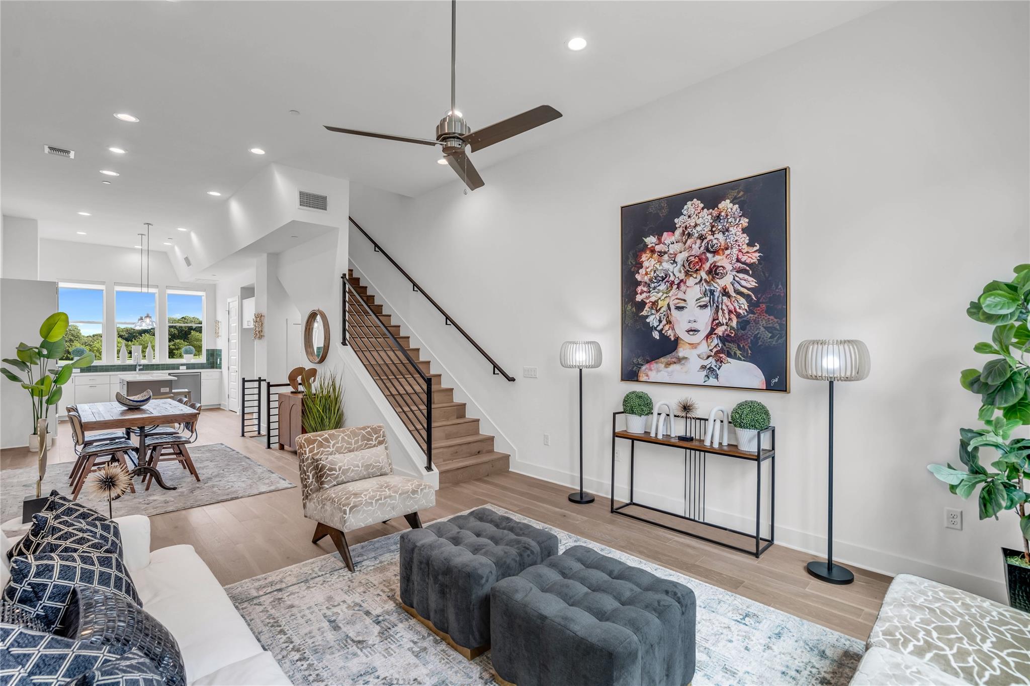 2505 Bluebonnet Ave # 5