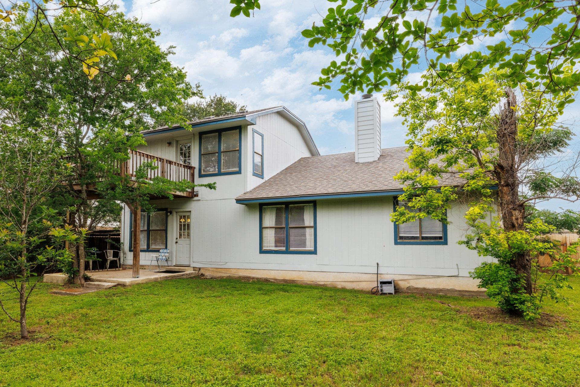405 Brookhollow DR