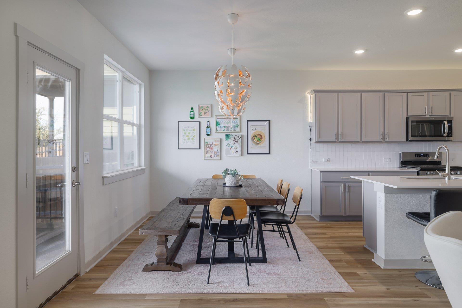 7316 Daves Landing DR