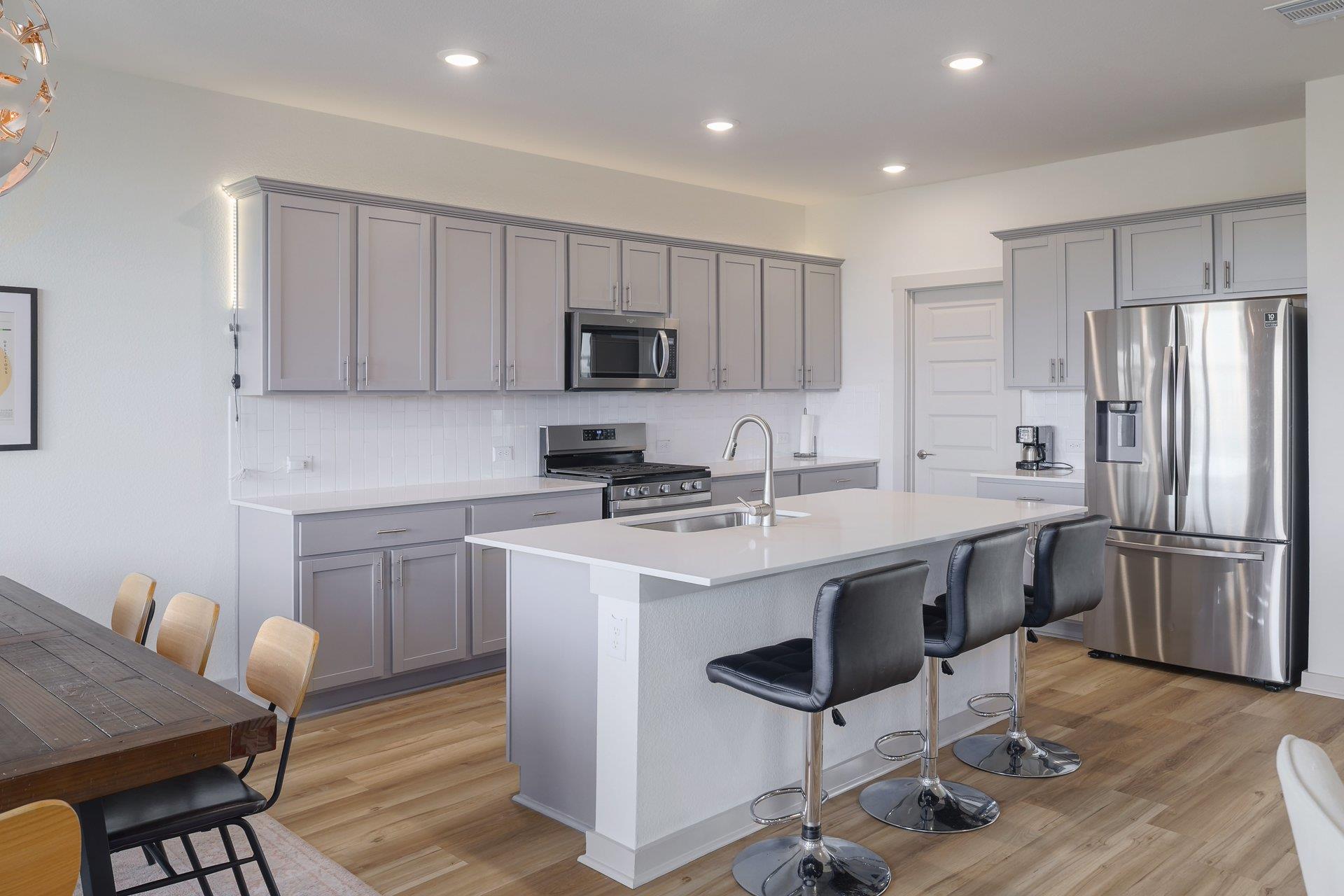 7316 Daves Landing DR