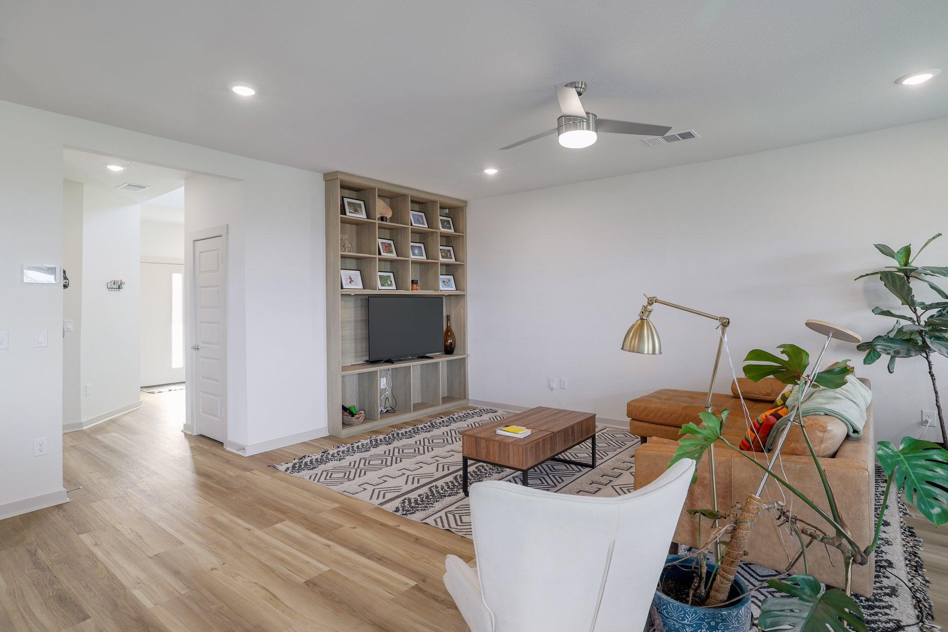 7316 Daves Landing DR