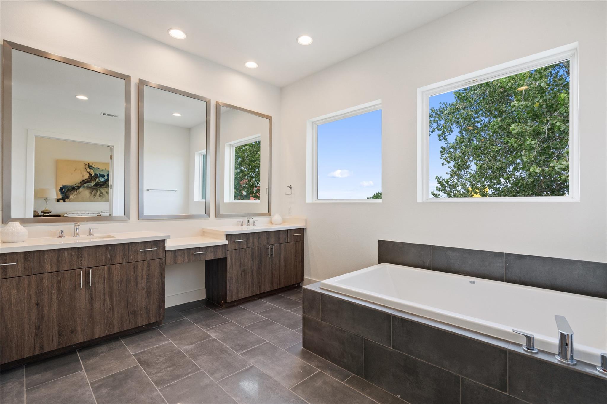 5500 Sendero Hills PKWY