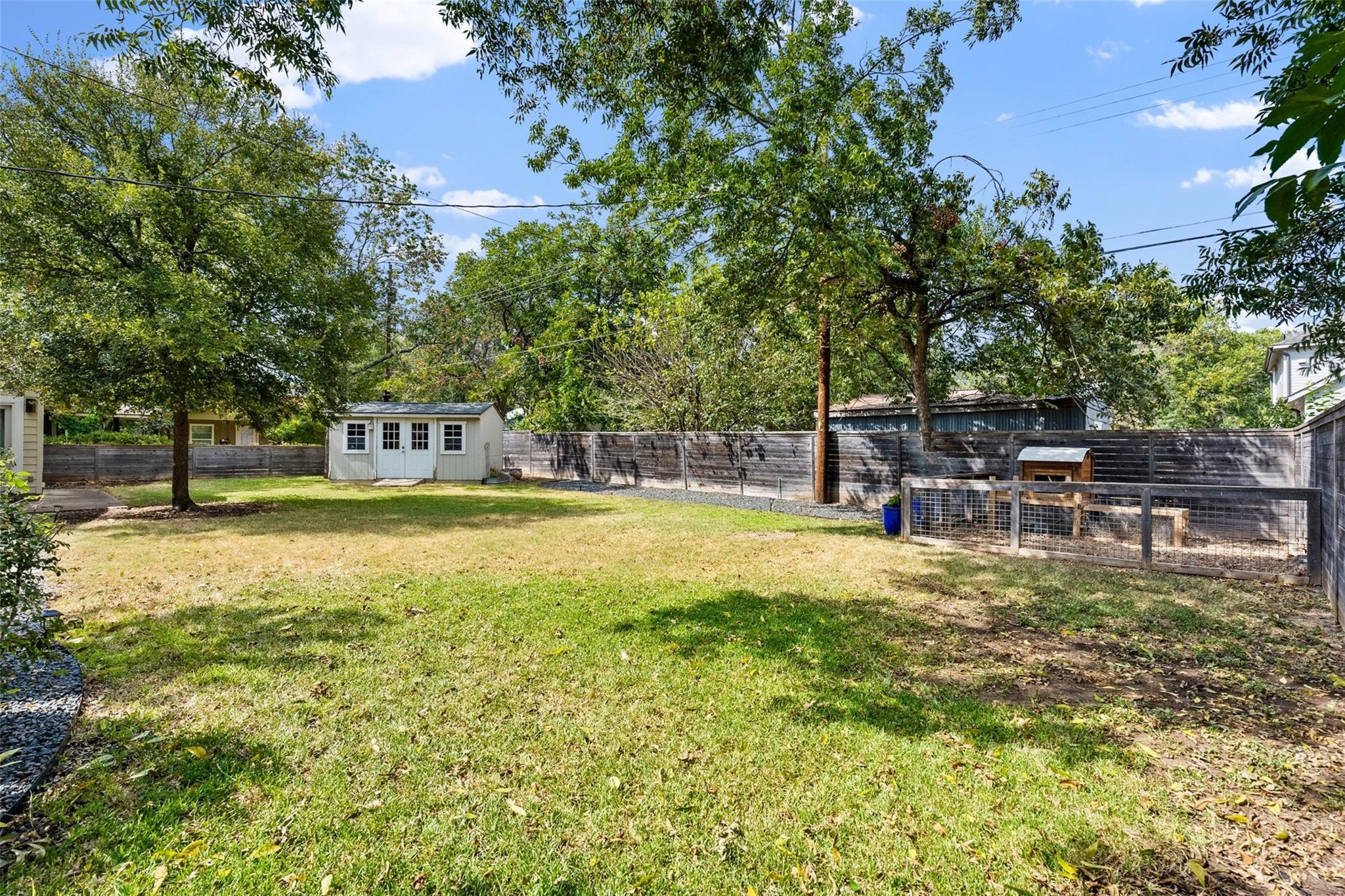 2700 Addison Ave