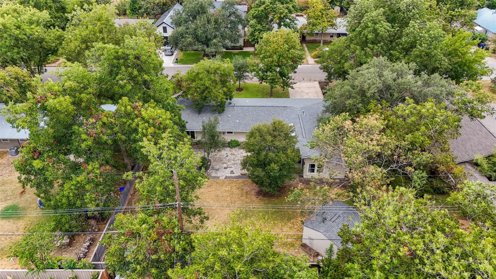 2700 Addison Ave