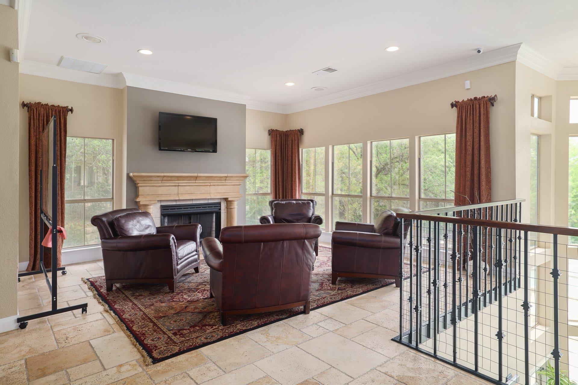 6000 Shepherd Mountain CV # 1711
