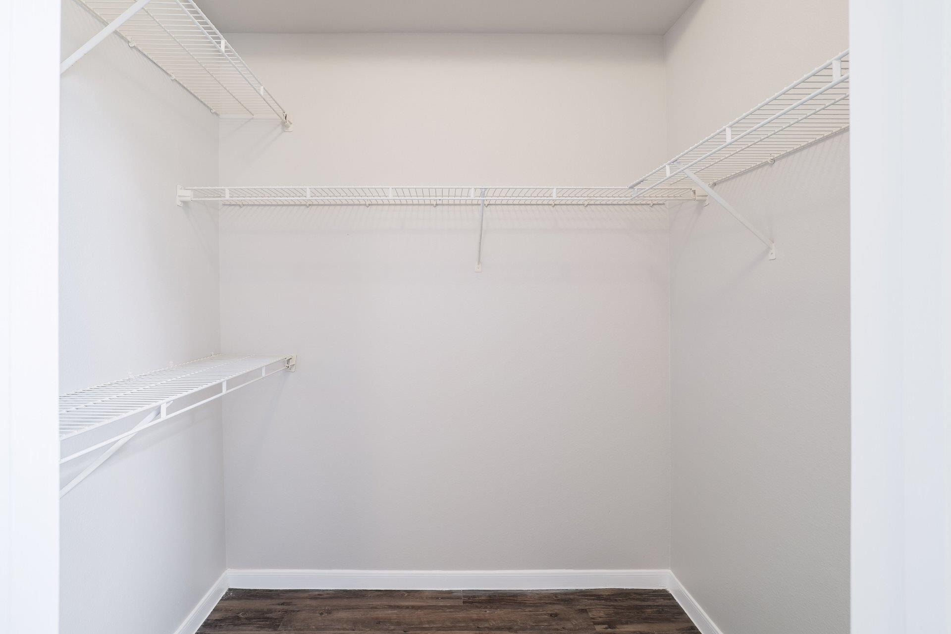 6000 Shepherd Mountain CV # 1711