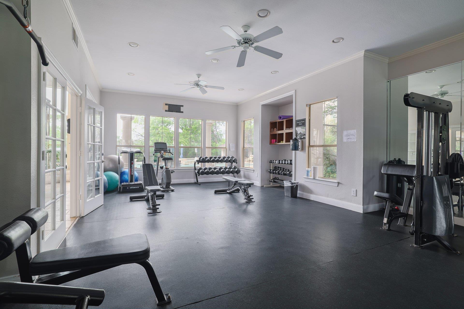 6000 Shepherd Mountain CV # 1711