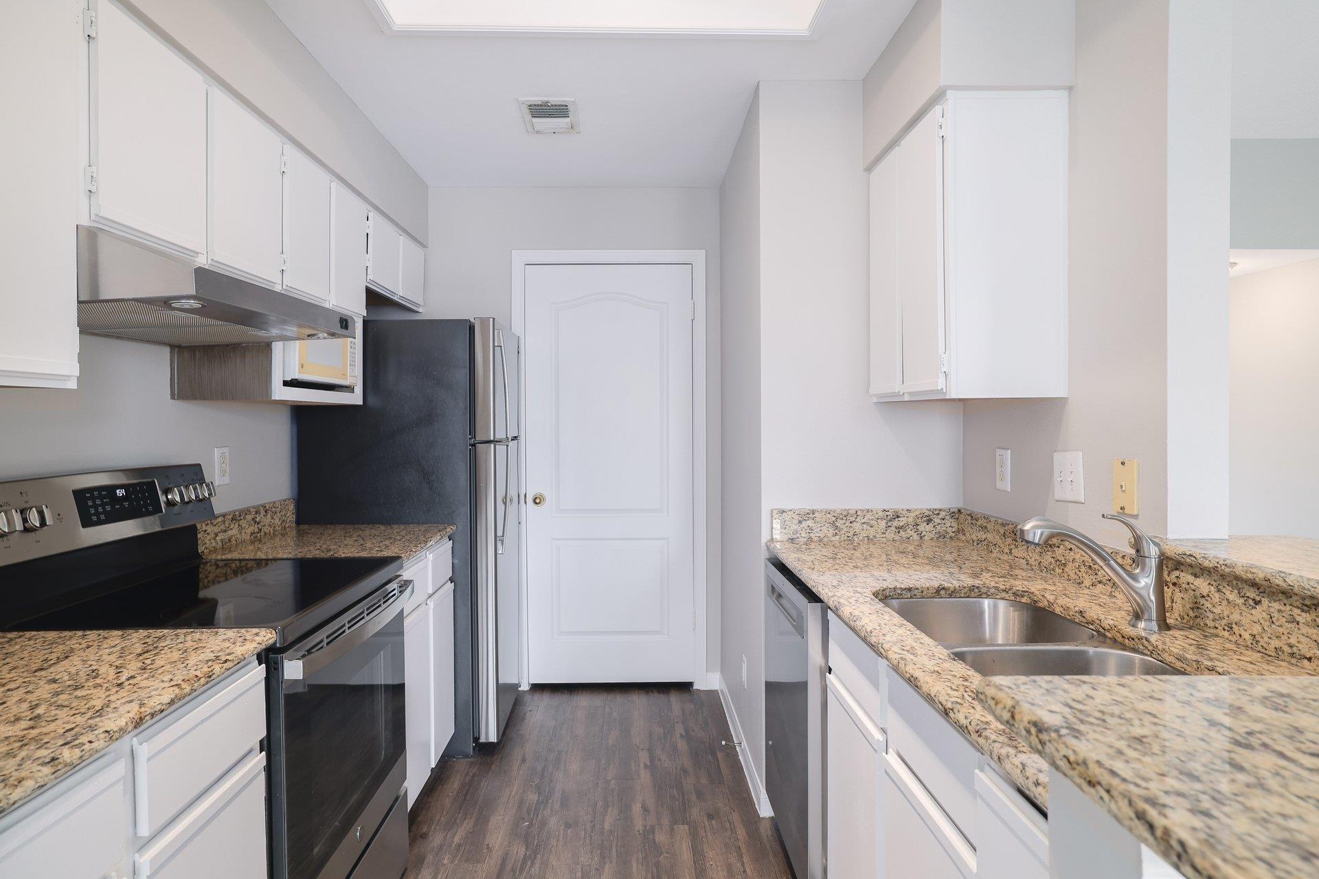 6000 Shepherd Mountain CV # 1711