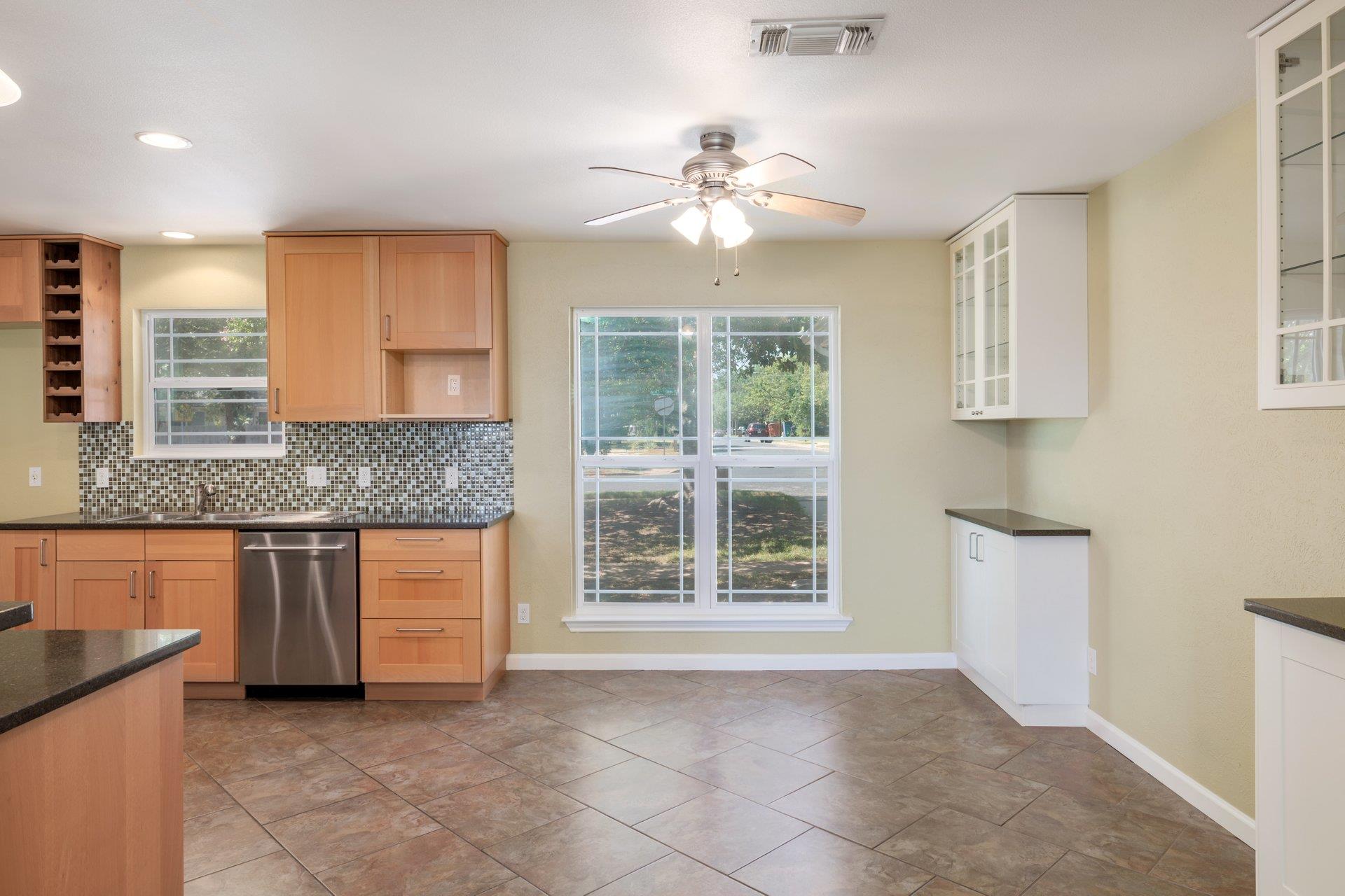 6006 Morning Dew DR