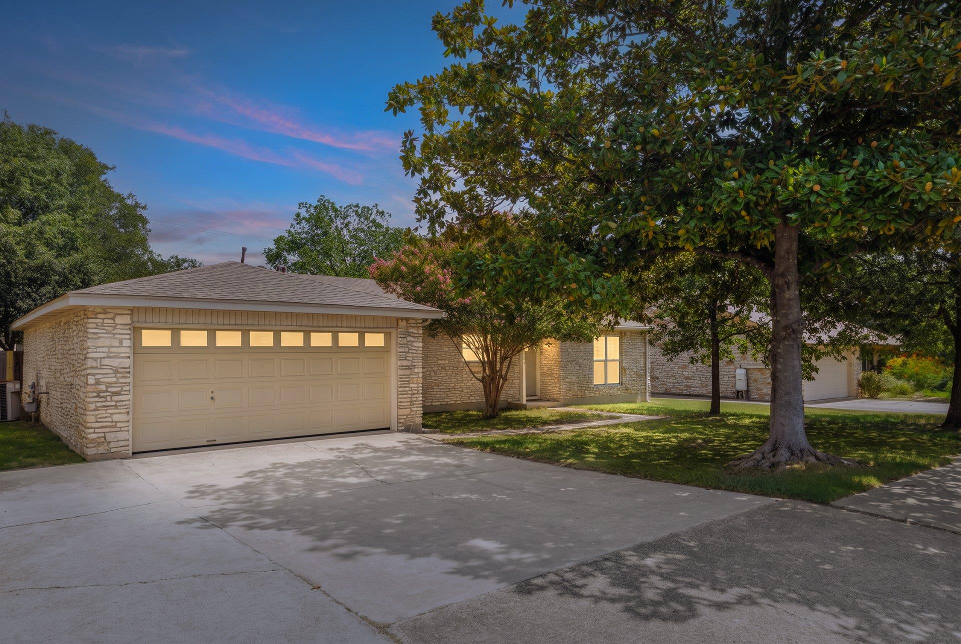 6006 Morning Dew DR