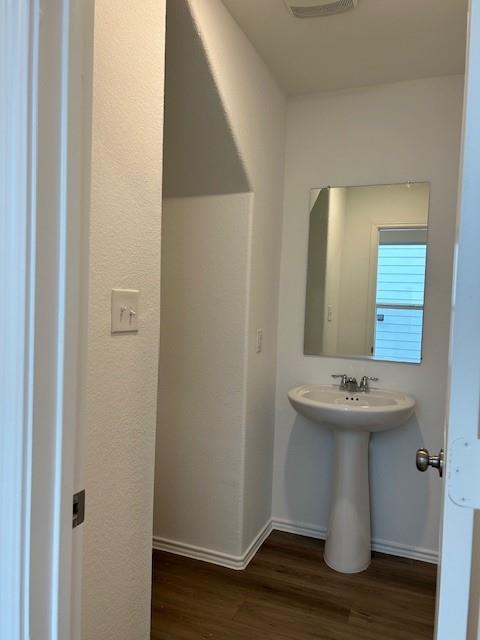 35 Trinity CIR