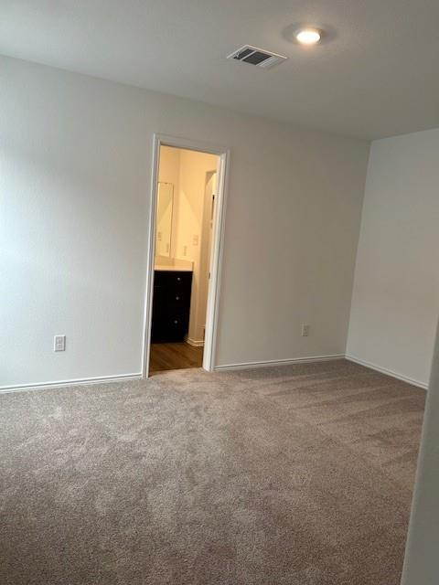 35 Trinity CIR